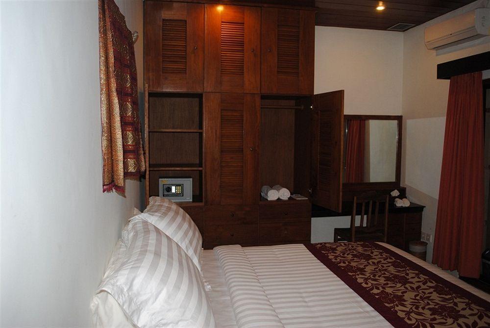 Suarti Resort, Villas & Gallery Ketewel ภายนอก รูปภาพ