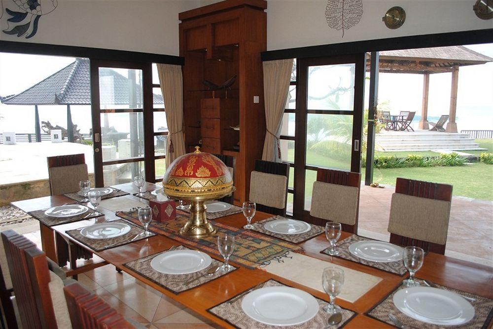 Suarti Resort, Villas & Gallery Ketewel ภายนอก รูปภาพ