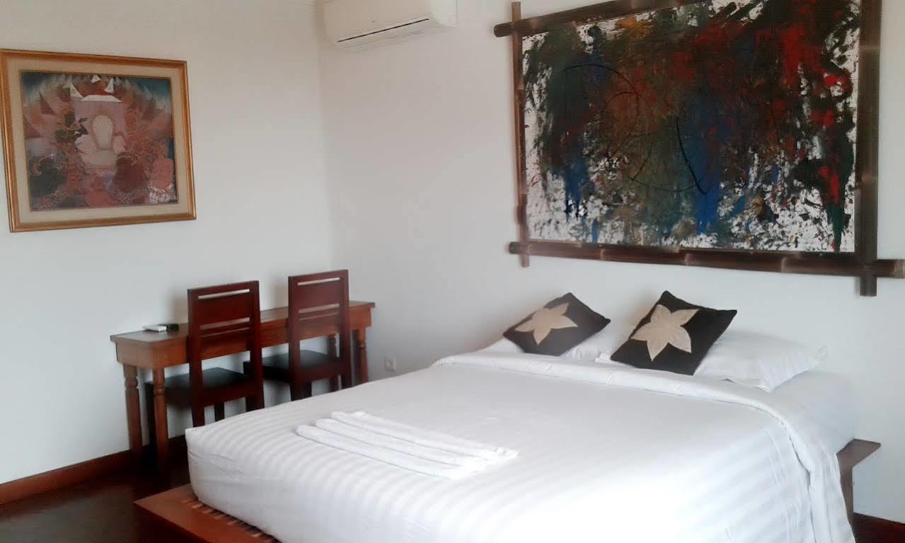 Suarti Resort, Villas & Gallery Ketewel ภายนอก รูปภาพ