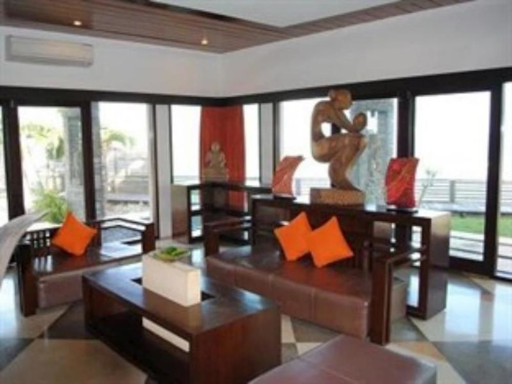 Suarti Resort, Villas & Gallery Ketewel ภายนอก รูปภาพ