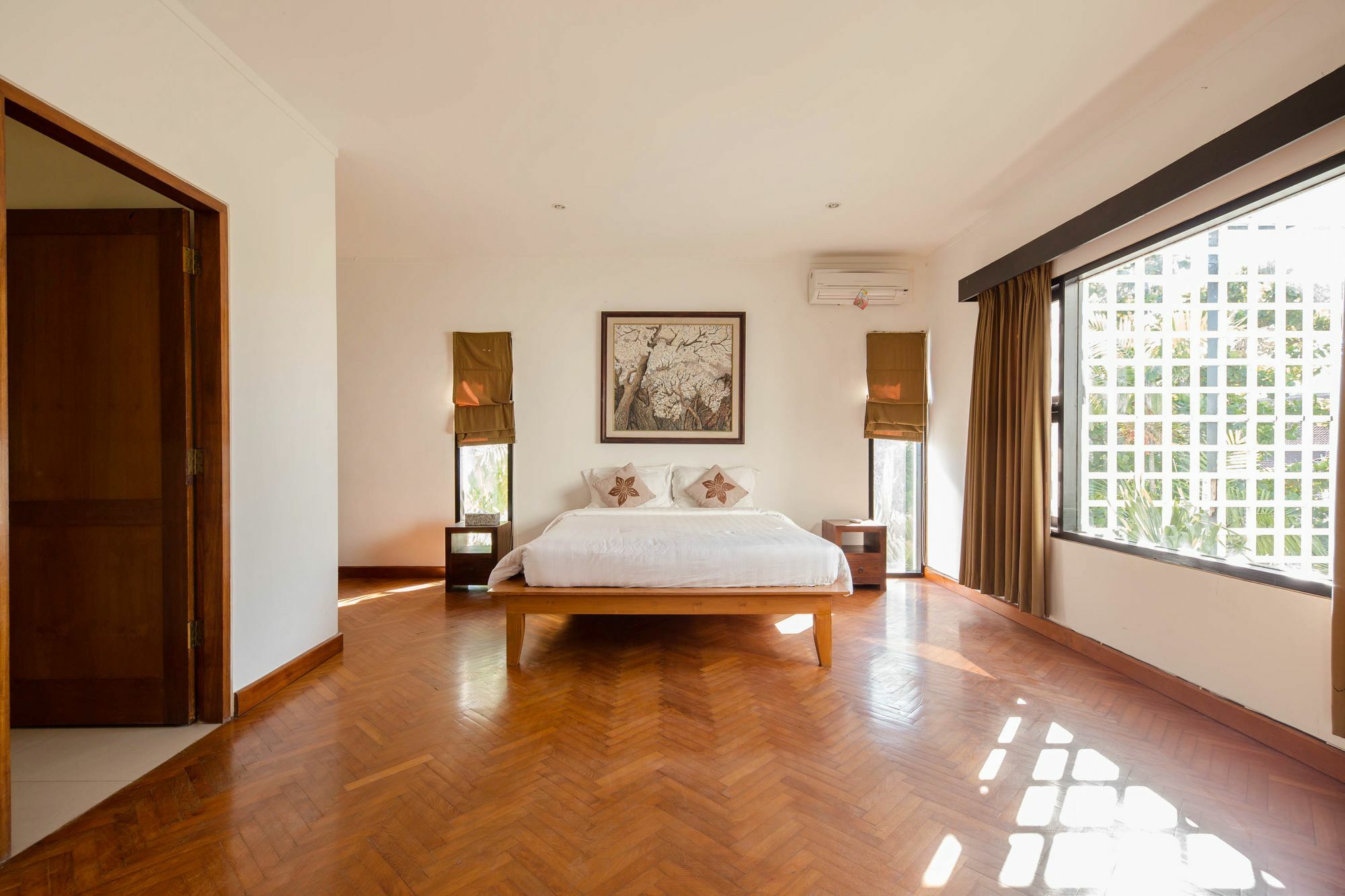 Suarti Resort, Villas & Gallery Ketewel ภายนอก รูปภาพ